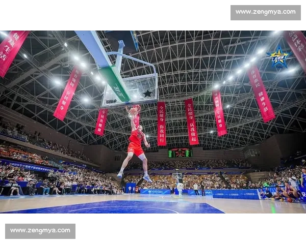杨文学 40 分统治全明星赛 闪耀秦川再夺 MVP 杨文学 40 分统治全明星赛 闪耀秦川再夺 MVP
